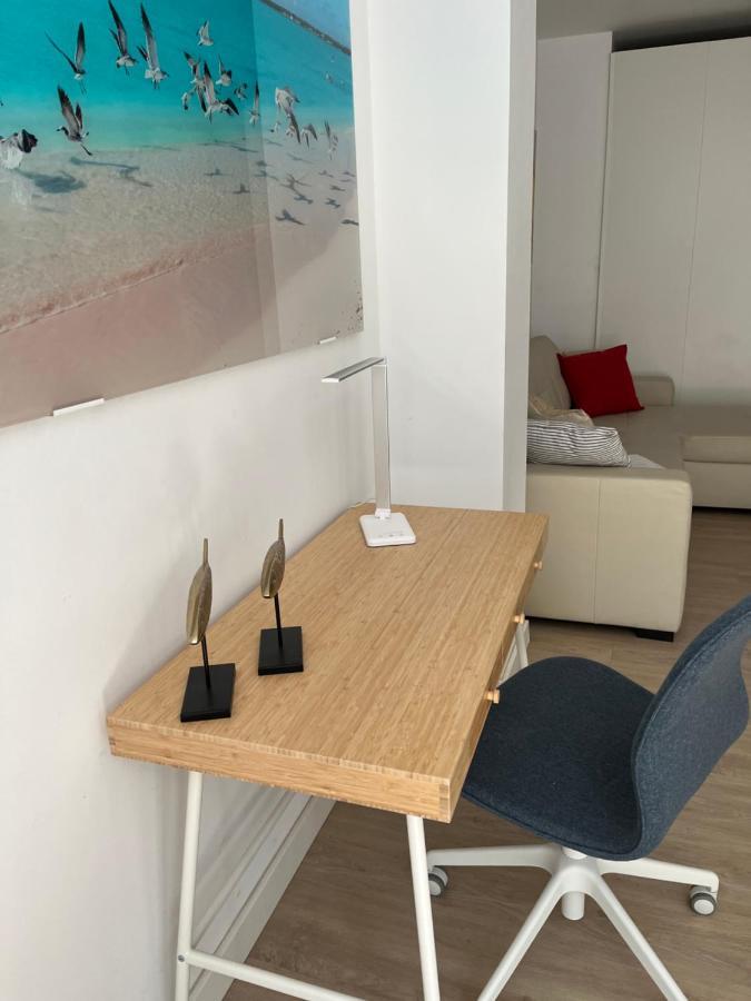 Acogedor Piso En Casco Historico Apartment Malaga Bagian luar foto